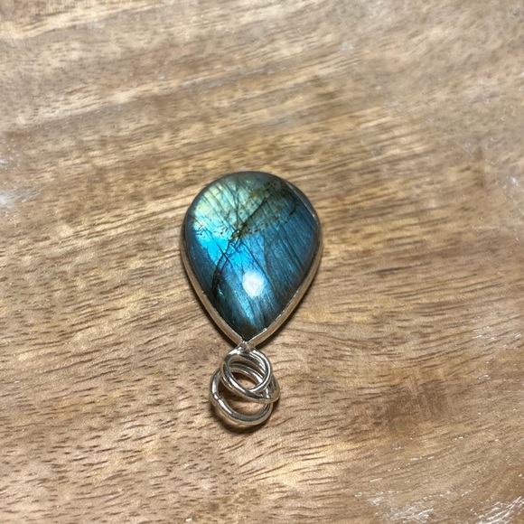 Labradorite Sterling Silver Tear Drop Pendant - Picture 9 of 16